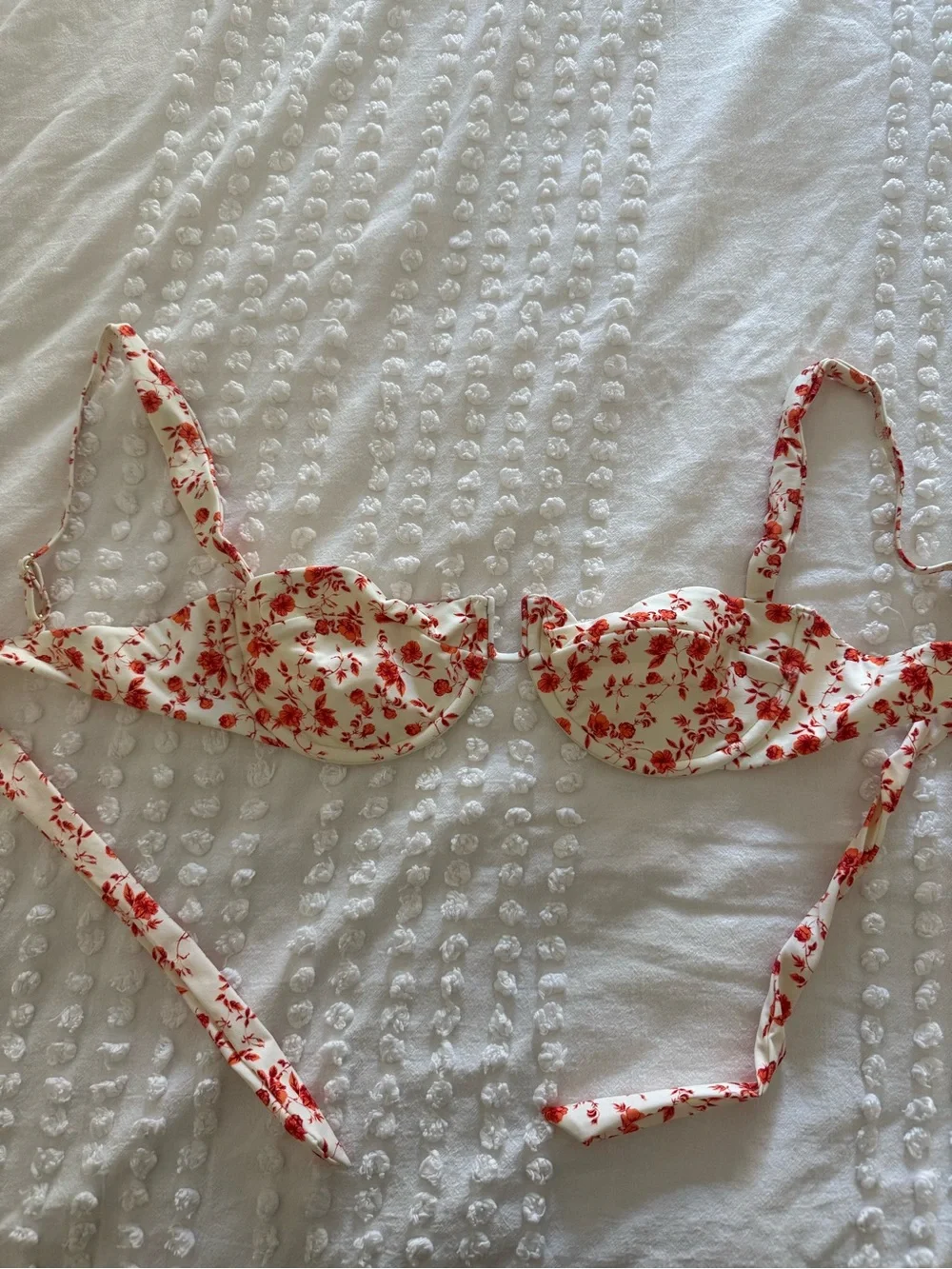 Monday Swimwear Cala Rojas Bikini top - sunrise floral NWOT